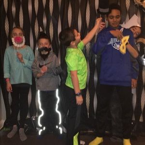 Meet your Posher, Kennedy